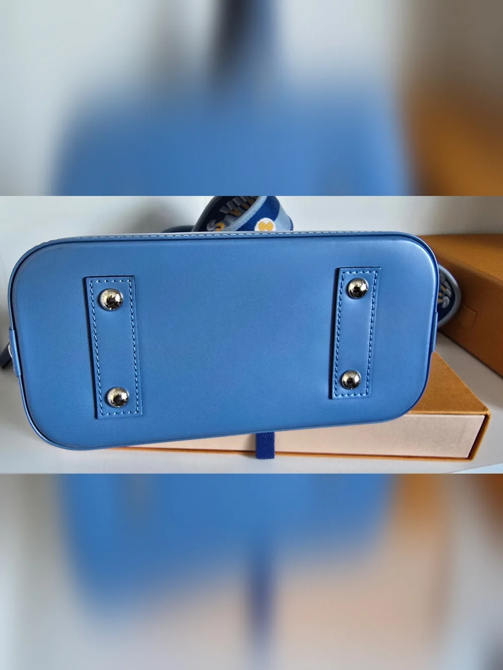 🛑SOLD🛑 LV BLUE EPI BB ALMA - Picture 3 of 6
